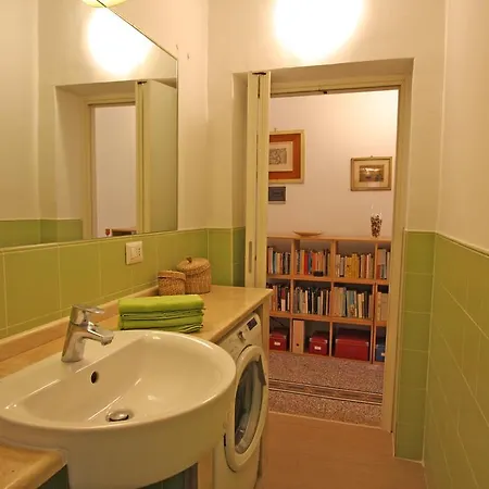 Casa Marmorata روما